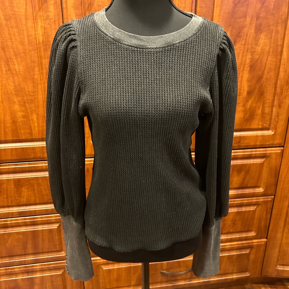 Stylish Black Long Sleeve Top